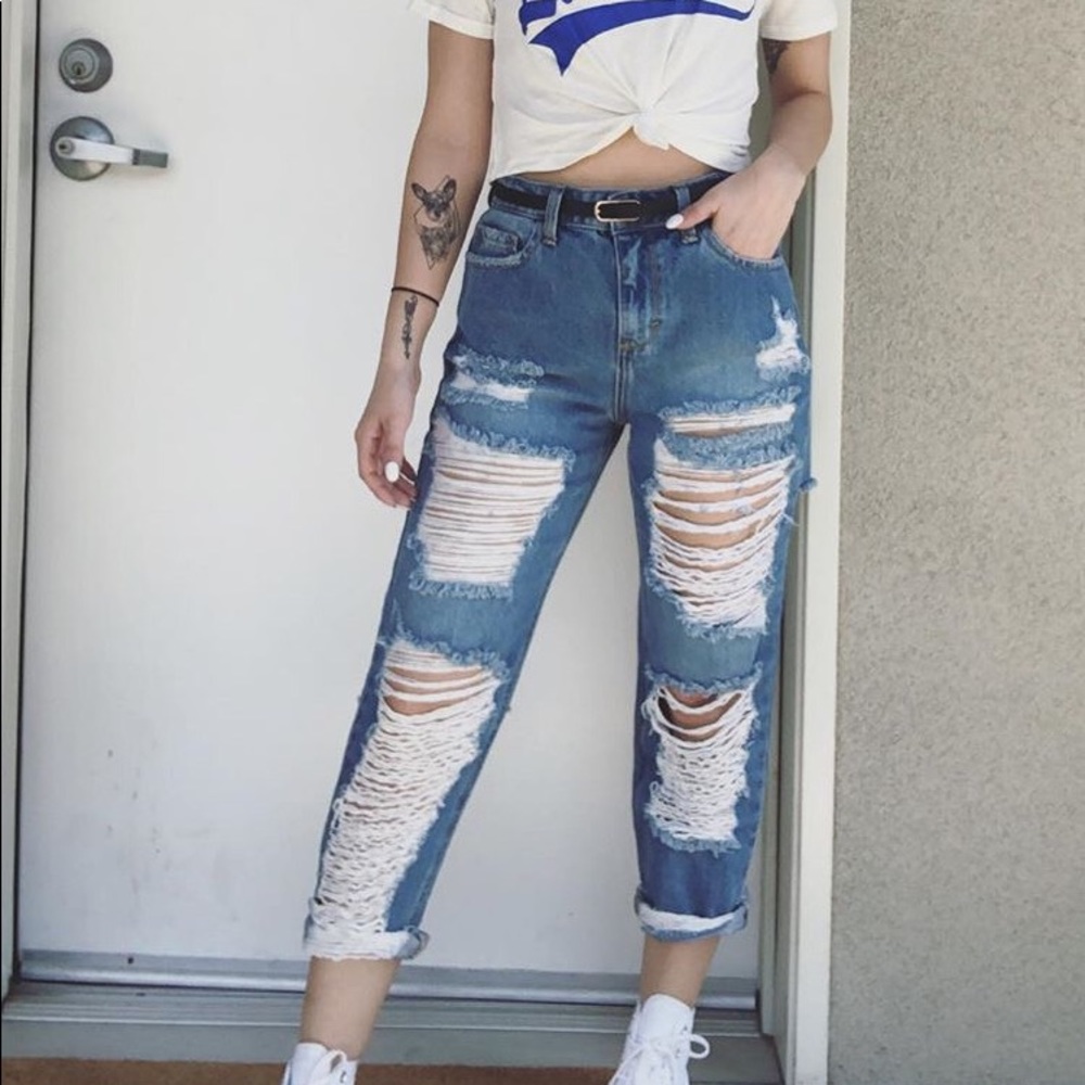 distressed boyfriend jeans